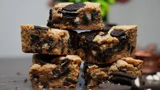 The Easiest Oreo Blondies 🔲👱🏻‍♀️