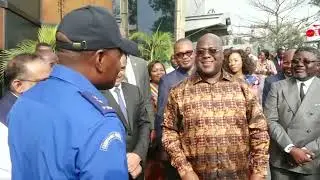 SOCIÉTÉ : Félix Tshisekedi félicite le colonel de la Police qui a coordonné la sécurité.