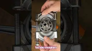Bearing remover in action #viral #trending #bearing #motorrepairs #quick #electrical #short #shorts
