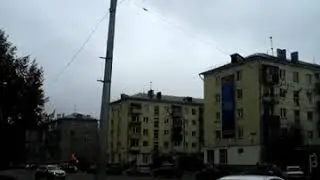 ПРОГУЛКА ПО ГОРОДУ  УТКИ НА РЕКЕ