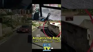 Colisión de guagua con muro que invade la carretera de Almatriche Bajo, sin personas afectadas