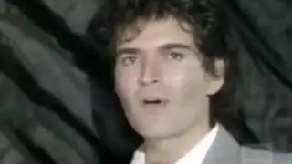 Gino Vannelli   It Hurts to be Love