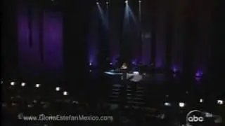 Gloria Estefan - Con Los Años Que Me Quedan (Alma Awards 06)