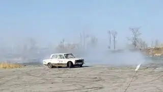 ДЫМНЫЙ ДРИФТ НА ВАЗ 21013 16V+