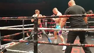 Brutal bare knuckle boxing KNOCKOUT!!!!