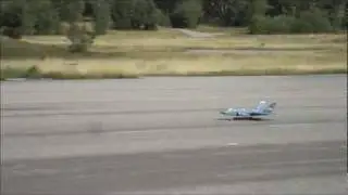 F-35 Jointstriker crash on maiden flight