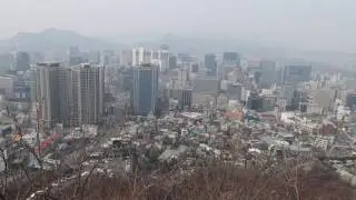 View from Namsan Mountain Observatory on Seoul City - Widok na Seul ze wzgórza Namsan