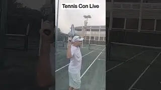Copy Roger Federer's trophy pose with Ryan Reidy 2minutetennis