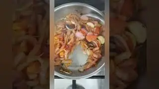 எண்ணெய் கத்தரிக்காய் குழம்பு //  Ennai Kathirikai Kulambu In Tamil