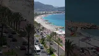 #CotedAzur #Nice panoramisch uitzicht op zee en Promenade des Anglais vanaf de top.