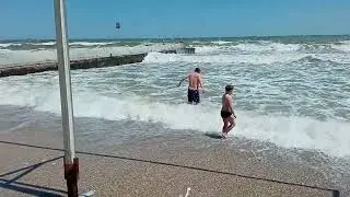Крым... Феодосия... Море... май 2024... открываем сезон в ШТОРМ !!!