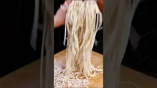 How to make knife-cut noodle soup (kalguksu: 칼국수) #recipe #cooking #noodles