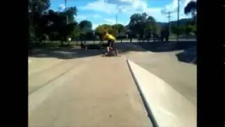 mudgee skate park (: