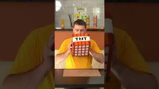 Chocolate Santa Claus vs bag of christmas gifts - Fruit Ninja Challenge