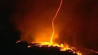 Огненный торнадо в Португалии ⁄ Fire tornado in Arganil, Portugal