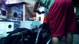 Shovelhead first start....en tongs....