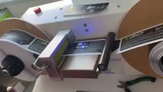 5w UV Laser Marking Machine for High-Speed Marking on Aluminum Foil Bags in the Food  Industry.