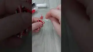 Плетіння із бісеру широкого браслету.