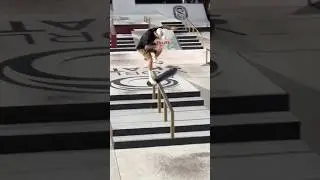 Gustavo Ribeiro - 360 Flip Noseblunt Nollie Flip Out!
