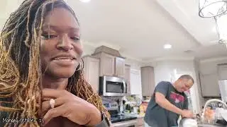 Vlog 35: Walmart Grocery Haul | White Chicken Chili | Running and Strength Training | Maintaining