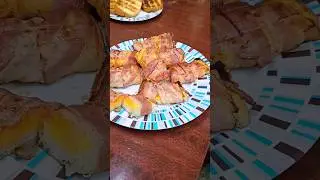 Невероятно вкусная и простая закуска с беконом на мангале #закуска #бутерброды #бекон