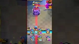 Fisherman Damage Battle 🐟 🐟💥 #clashroyale #supercell  #shorts