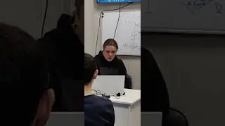 На чем написан инстаграм