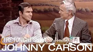 Burt Reynolds Gets a Cake From Johnny for His 40th Birthday | Carson Tonight Show