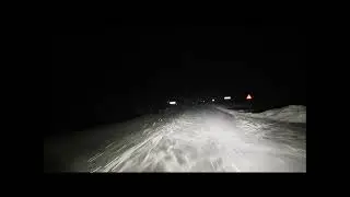 Трасса. Зима. Ночь. Снег.