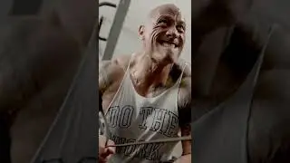 Как тренируется Скала Джонсон? 