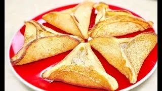Arabic pancakes with chicken, mushrooms and cheese