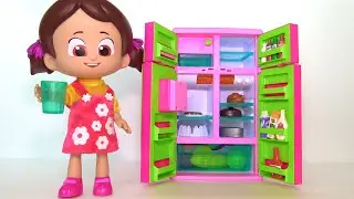 Niloya'nın buzdolabında neler var? Niloya Buzdolabından Pepee ve Mete'ye yemek veriyor 4K