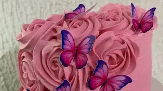 Decoração de bolo: cascata de rosetas