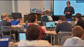 Встреча инженера-вдохновителя iQ Tools Бориса Жигунова с учениками АйТи-класса 10в школы 627