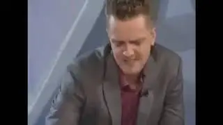 Именно поэтому свечка и совершает свои колебания