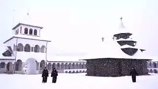 Cand ninge la Manastirea Nera