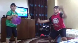 Rami vs Salah plays: Frizbi game Episode 1'';