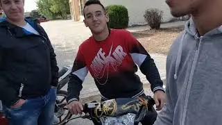 Μια συνηθισμένη μέρα στο Επαλ...
