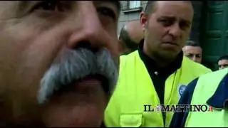 La protesta degli addetti Citelum (Newfotosud - Sergio Siano)