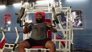RAW Chest And Shoulder Day!