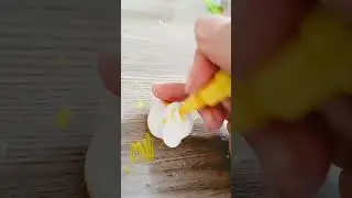 раскрашиваю фигурку из глины 🦆
