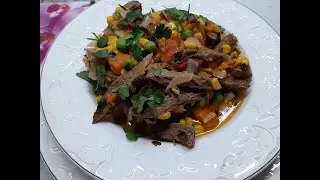 Говядина с овощами,зеленым горошком и тыквой!