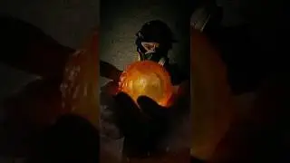 Сталкер находит свой первый артефакт 