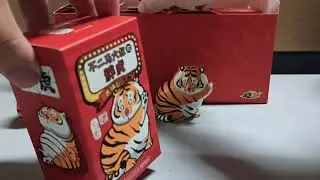 不专业开箱---不二马大叔叔的胖虎表情包系列 #4