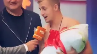 Саша Стоун подарил Святославу Коваленко подушку. Саша Стоун vs Святослав Коваленко 5 августа.