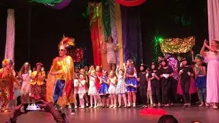 музыкальный спектакль ''ЦВЕТИК - СЕМИЦВЕТИК''  3 часть
