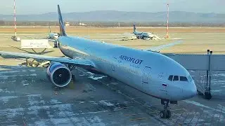 Перронная жизнь! Сразу три Boeing777-300ER Аэрофлота в аэропорту Владивосток.