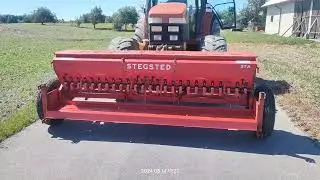 Test na sucho, TAARUP 3M 25R, fiatAgri g190 siewnik na przednim TUZ.