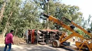 crain failer while hanging up a truck