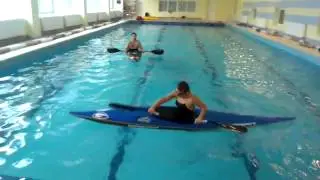 Liisi kayaking: eskimo roll success